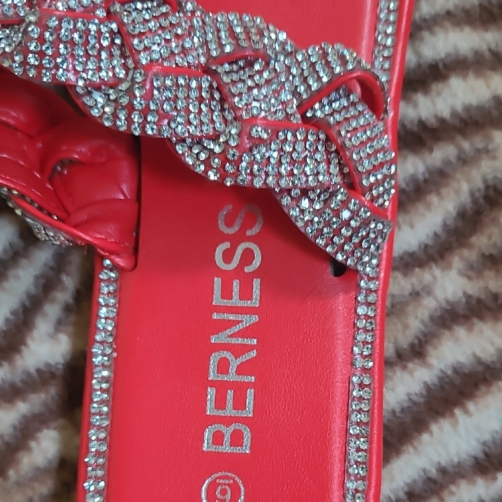 Red Rhinestone Women's Sandals Size 6 - Picture 2 of 8
